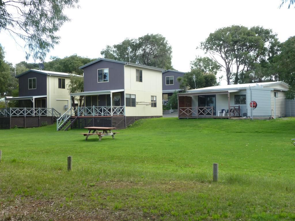 Lilacs Waterfront Villas & Cottages Albany Exterior photo